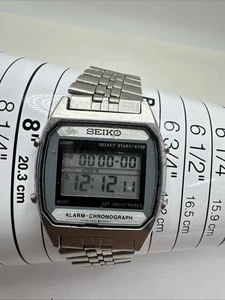 Vintage Seiko Men A904-5009 Multifunktion Quarz Digital Uhr NEUE BATTERIE LESEN - Bild 1 von 19
