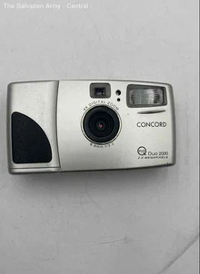 Concord Eye Q Duo 2000 Silver 2.0 Megapixels Auto Focus Digital Camera - Picture 1 of 6