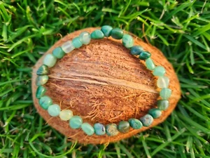 Green / Olive Jade & Green Aventurine Healing Bracelet: for calming anger and... - Picture 1 of 2