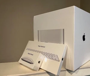 *BUNDLE* Apple Mac Studio M1 Max 4TB SSD 32GB RAM Sequoia Magic KYBD +Maus - Bild 1 von 6