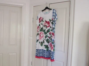 Ladies Dress Size M Design Blue Illusion Cap Sleeves White with Different Colour - Picture 1 of 13