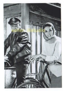 ROBERT LANSING & DANA WYNTER 12 O'clock High RARE 4x6 PHOTO MINT CONDITION #35 - Picture 1 of 1