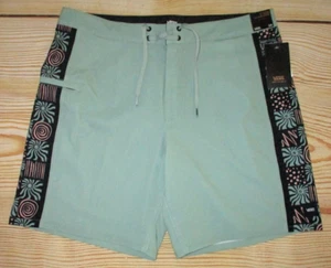 MENS VANS SAGE GREEN SWIM BOARD SHORTS SIZE 34 - Picture 1 of 2