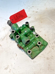 1966 John Deere 4020 Diesel Tractor Hydraulic Valve R34973 - Picture 1 of 12