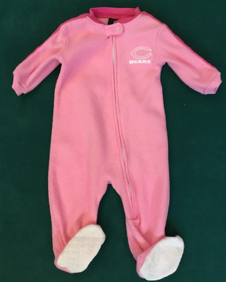 Vintage NFL Apparel Chicago Bears Girls Pink Sleeper Pajamas Infant 3/6 Mos. EUC - Image 1 of 4