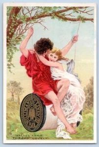 1880er LIEBHABER AUF EINER SCHAUKEL GEHALTEN VON WILLIMANTIC THREAD SCHÖNE VIKTORIANISCHE HANDELSKARTE - Bild 1 von 2