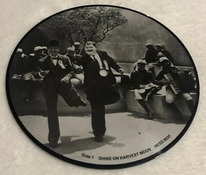 Laurel & Hardy ‎– Shine On Harvest Moon - MESS003P - 7" Vinyl Picture Disc - Picture 1 of 2