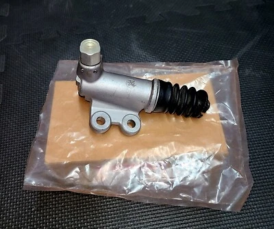 Cilindro esclavo embrague Honda Fit OEM 09-13 Foto 1 de 4