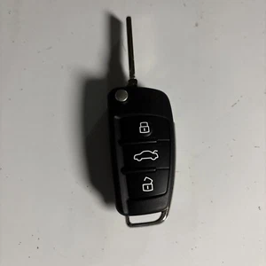 Audi Key Fob Car A3 8PCAX Keyless Entry Remote Control Key Genuine Smart Key - Picture 1 of 17
