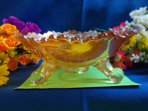 LOVELY ANTIQUE CARNIVAL GLASS 3 FOOTED BOWL - EBOSSED GRAPES - 16 cm W VGC # 2 - Picture 1 of 19