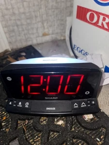 Sharp SPC1225 Night Light Alarm Clock w/ Jumbo Red LED Display -Very Nice - Picture 1 of 5