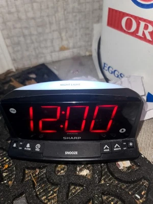 Sharp SPC1225 Night Light Alarm Clock w/ Jumbo Red LED Display -Very Nice - Image 1 of 4