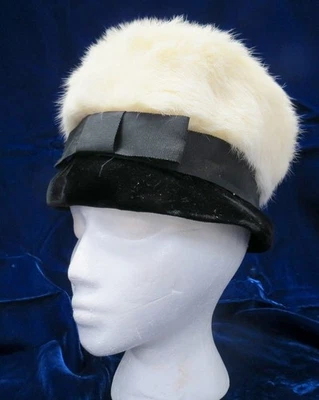Vintage hat - rabbit fur and black velvet pillbox style, with a black bow - Image 1 of 4