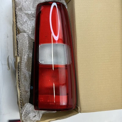 Suzuki Jimny MK1 1998+ Rear Right Tail Brake Lamp Light Genuine 3625581A10 - Image 1 of 4
