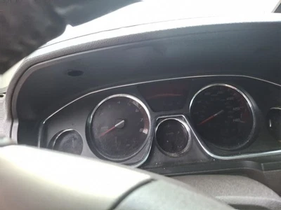 GMC Acadia 2015 velocímetro cuadro de instrumentos usado 120 k millas VIN J 11º dígito Foto 1 de 4