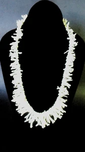 VINTAGE 1940'S SPIKEY WHITE CORAL NECKLACE - HAWAII - Picture 1 of 4