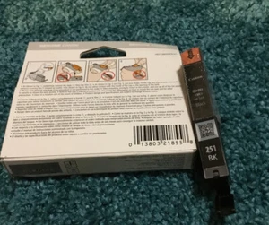 Canon Pixma 251 BK Black Genuine Ink Cartridge New Free Shipping - Picture 1 of 3