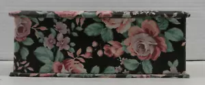 Joyero vintage cubierto de tela estampado floral rosa 8,25 pulgadas x 6 pulgadas x 3 pulgadas - Imagen 1 de 11