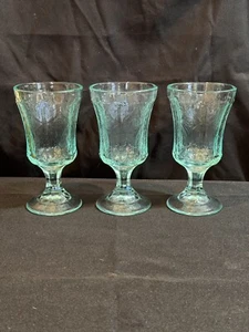 Vintage Indiana Glas türkis aquablau Madrid Erinnerung Wasserbecher Glaskelche gebraucht, in einwandfreiem Zustand - Bild 1 von 3