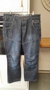Mens CrossHatch Jeans Size 34 Reg Vgc.