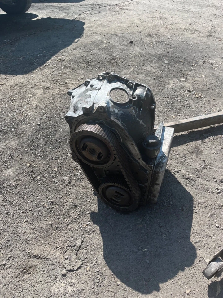 1975 cadillac el dorado transmition - Image 1 of 2