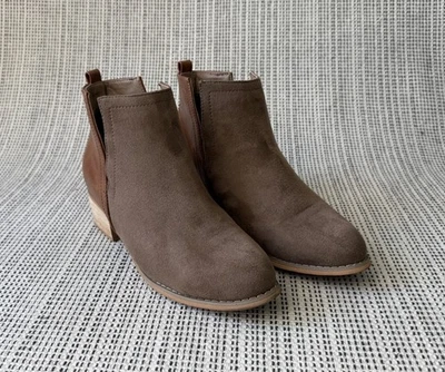 Boutique by Corkys Shield Mujer 7 Marrón Dos Tonos Botines Pull On Foto 1 de 4