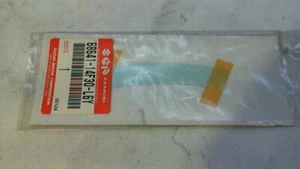 EMBLEMA SSUZUKI BURGMAN 250-400 SUZUKI 68641-14F30-L6Y - Imagen 1 de 1