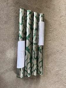 ‘Lorca’ for Osborne & Little wallpaper. Green with silver damask pattern. - Picture 1 of 3