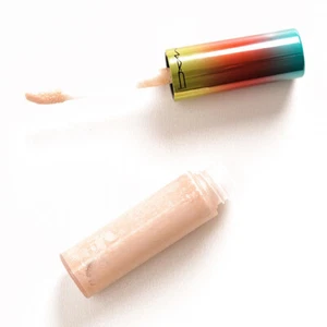 MAC Cosmetics *Girl On Board* LipGlass LipGloss Wash & Dry Collection Brand New - Picture 1 of 1