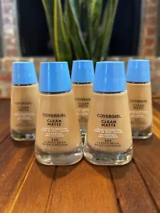 New Covergirl Clean Oil Control Liquid Foundation 1 fl oz #530 Classic Beige (5) - Picture 1 of 2