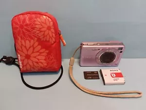 SONY CYBERSHOT DSC-W120 7.2 MP DIGITAL CAMERA + 2 GB STICK - NO CHARGER - PINK - Picture 1 of 8