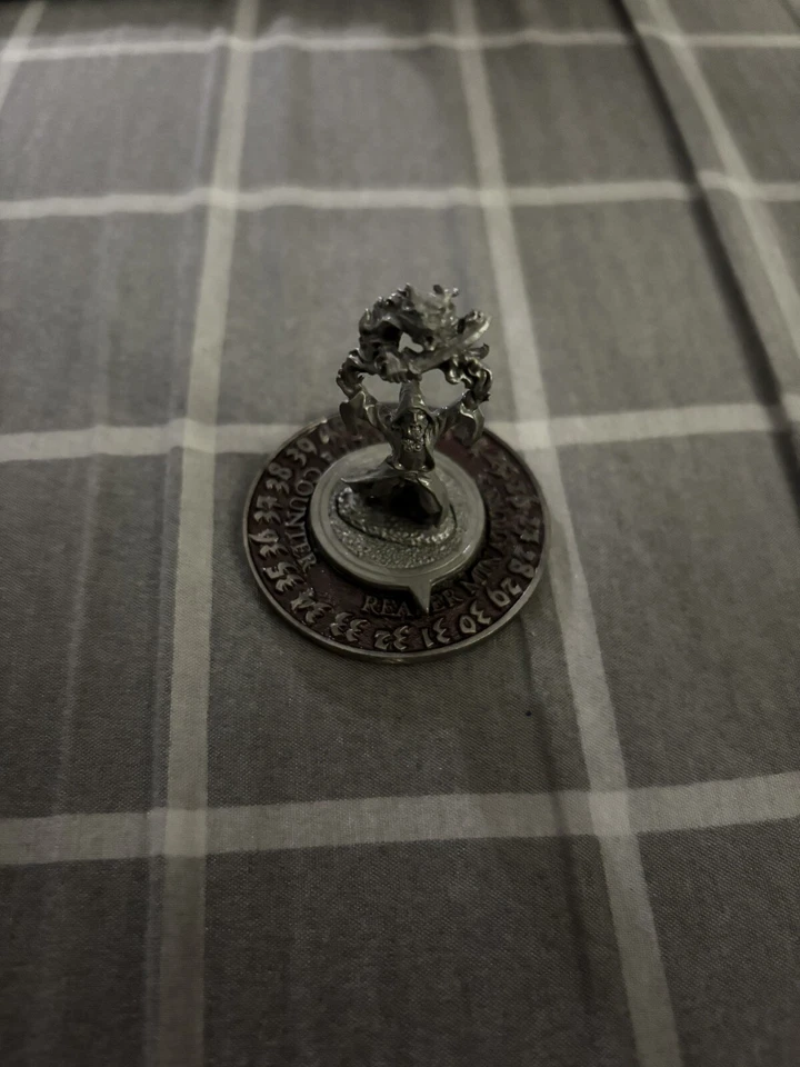 1994 Reaper Miniatures RC003GD Silver Scrye Life Counter - Image 1 of 2