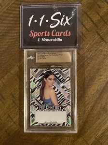 Leaf Metal Pop Century 1/1 Pre-Production Slabbed Proof EMILIA CLARK WAVE ZEBRA