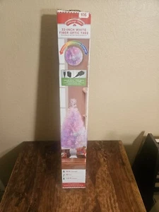 Árbol de Navidad Holiday Time 32” fibra óptica nuevo rosa - Imagen 1 de 7