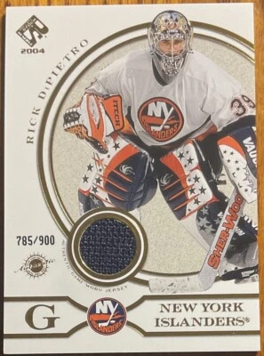 Camiseta Rick DiPietro 2003-04 Private Stock Reserve #179 #’d 785/900 Foto 1 de 2