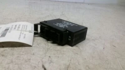 1991 Mercedes-Benz 300SL - Hazard Relay - 1298201026 - R278442 - Image 1 of 4