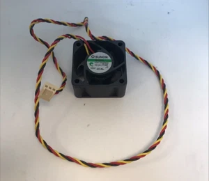 SUNON Maglev KDE1204PKV2 Cooling Fan - 40x40x20mm DC12V - Picture 1 of 4