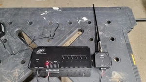 RTI RP-6 Fernbedienung Prozessor und RM-433 Empfänger Modul  - Bild 1 von 5