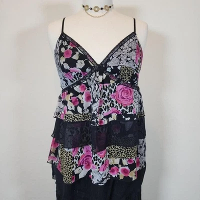 Top Cami Express Floral Estampado Animal Volantes Negro Rosa Sin Mangas Talla 12 Foto 1 de 4