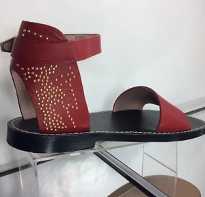 NUEVAS SANDALIAS CHLOE Suzanna con correa al tobillo de cuero tachonado - ¡Precio de venta sugerido por el fabricante $795.00! - Imagen 1 de 10