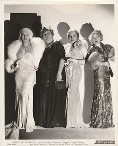 NIGHT AFTER NIGHT ORIGINAL STUDIO PHOTOGRAPH MAE WEST 1932 - Picture 1 of 2
