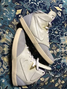 Size 12 - Nike Kobe 9 NSW Lifestyle Wolf Grey - Picture 1 of 8