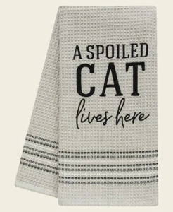 NEU Geschirrtuch A SPOILED CAT LIVES HERE hellgrau schwarz Küche 28"x20" - Bild 1 von 1