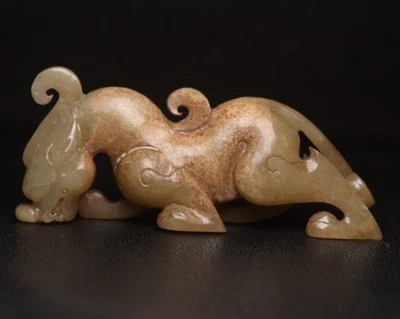 Ornamento de escultura esculpido artesanal de jade branco chinês amuleto talismã mítico - Imagem 1 de 4