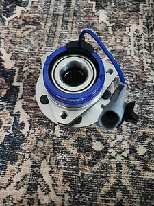 513214 Moog Wheel Bearing and Hub Assembly for Chevrolet Malibu 2004-2012 - Picture 1 of 10