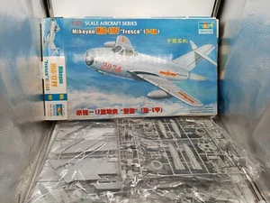 Mikoyan MiG-17PF Fresco F-5A aereo airplane 1/32 TRUMPETER kit §§ - Foto 1 di 4