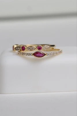 ALIANZA DE BODA DE ORO AMARILLO DE 14K ESTATE Foto 1 de 4