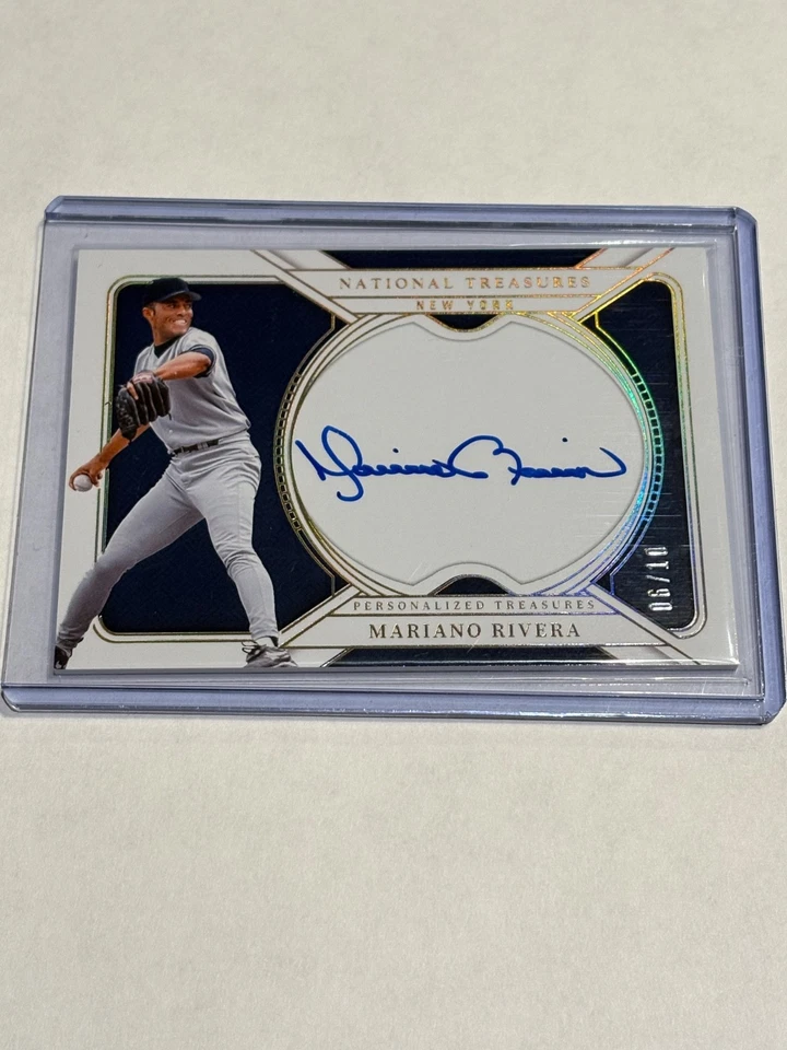 National Treasures 2025 - Mariano Rivera Auto SSP #06/10 New York Yankees Salón de la fama Foto 1 de 2