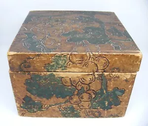 ** Antique Victorian * Handmade Flemish Style Pyrography Box * Grapes ** - Picture 1 of 8