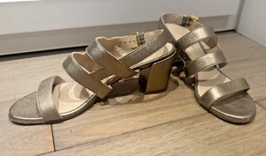 STUART WEITZMAN MILANESE BLOCK HEEL SANDALS - GOLD TONE LEATHER - WOMENS SIZE 9M - Picture 1 of 6